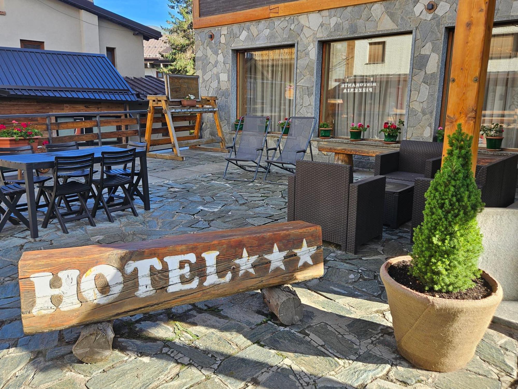 Hotel Holiday Debili Sauze D'Oulx Luaran gambar